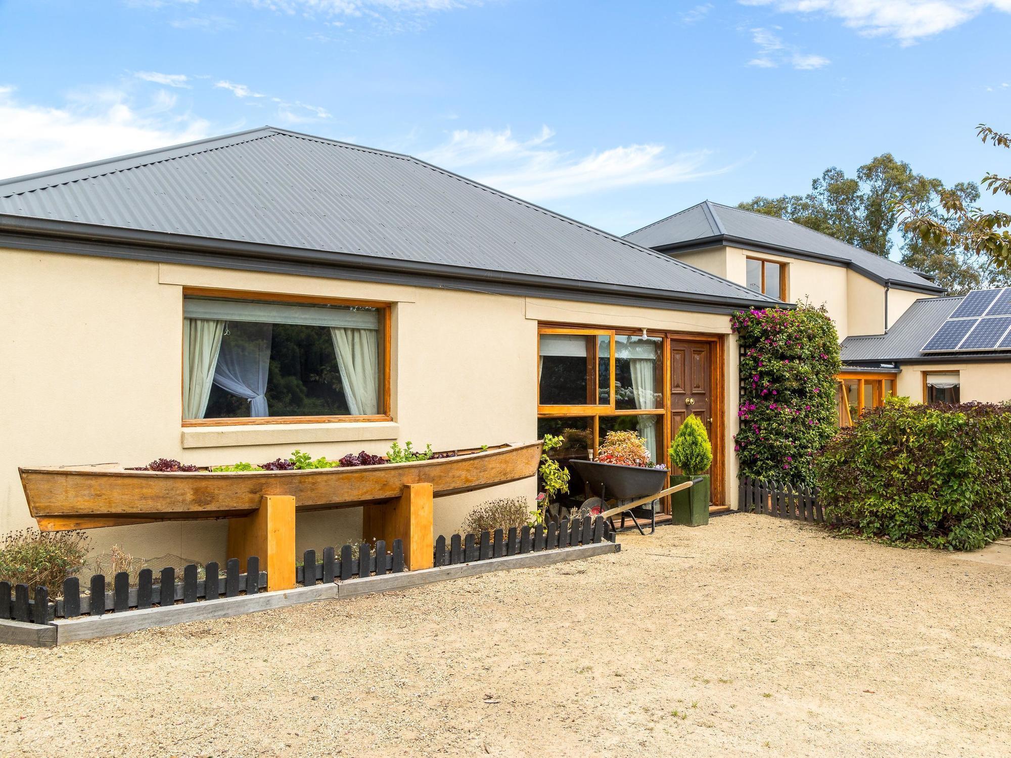 Brightwater Bed And Breakfast Tinderbox Exterior photo
